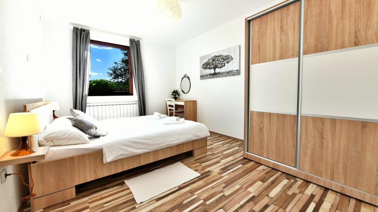 Holiday Home Ostrun Rakovica Exterior photo