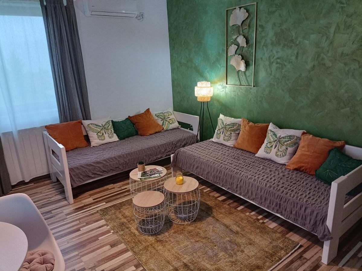 Holiday Home Ostrun Rakovica Exterior photo